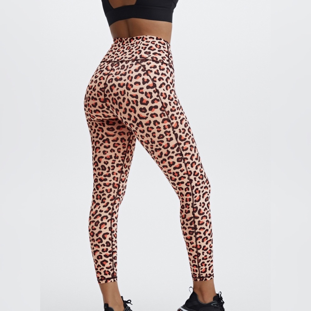 💖Fabletics Powerhold Leggings💖 - Picture 2 of 10